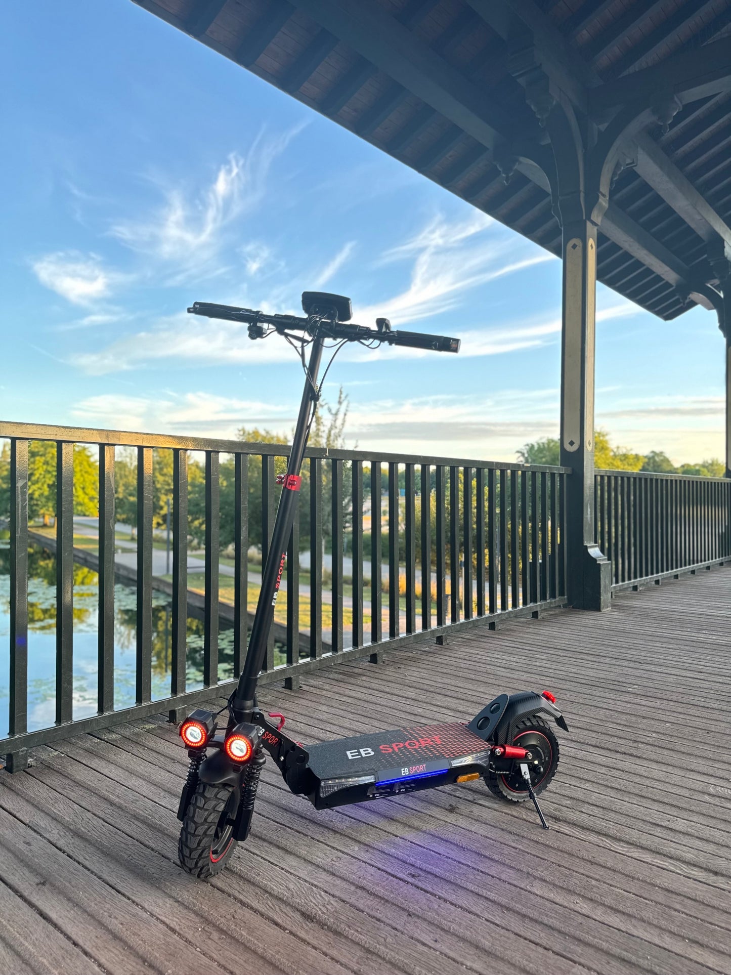 Trottinette électrique EB SPORT : Puissante et performante, 25km/h, 45km d'autonomie