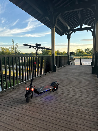 Trottinette électrique EB SPORT : Puissante et performante, 25km/h, 45km d'autonomie